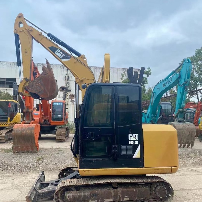 Excavateur d'occasion CAT305.5E 5 tonnes Petit type Mini Creuseur creuseur 0.22m3 seau