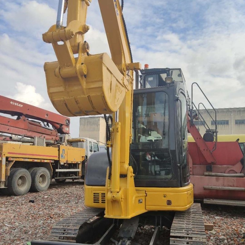 Excavateur Komatsu PC55 d'occasion 5,5 tonnes Petit type Mini Creuseur 28.5kw