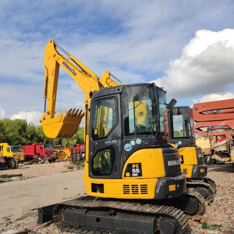 Excavateur Komatsu PC55 d'occasion 5,5 tonnes Petit type Mini Creuseur 28.5kw