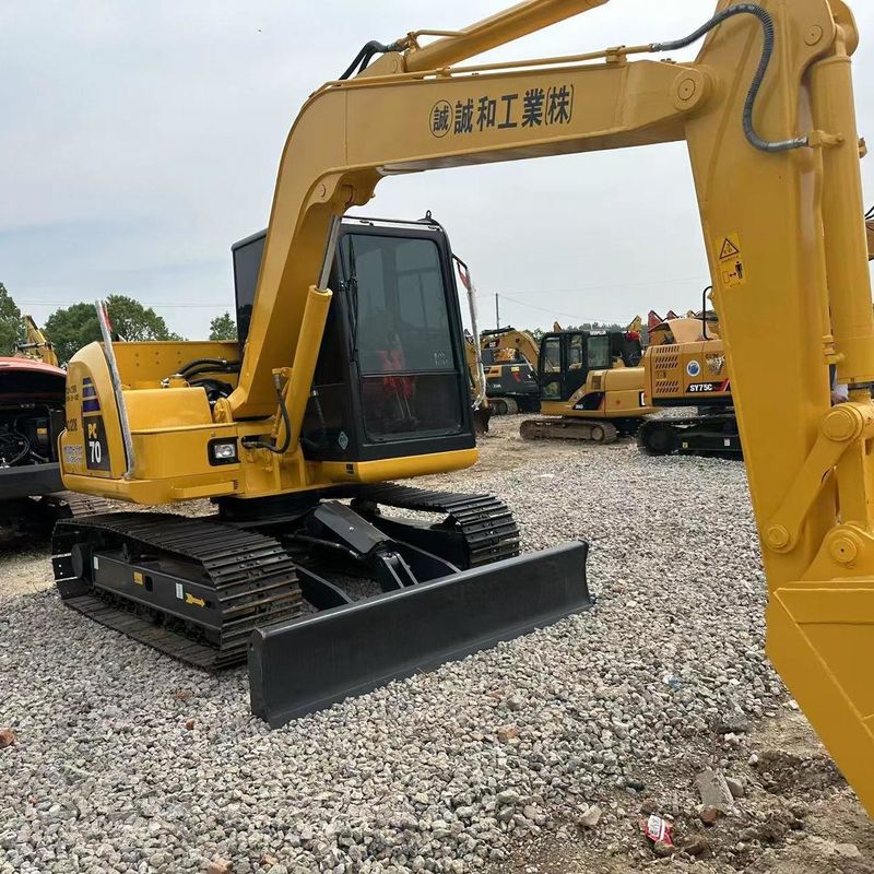 Excavateur Komatsu PC70 d'occasion de 7 tonnes de petit type