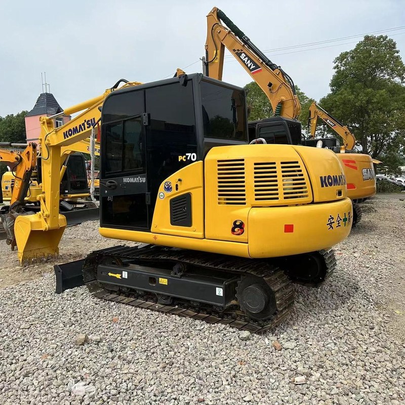 Utilisé Komatsu Excavator PC70 Secondhand 7tonne petit type Mini Crawler Digger 48,5kw