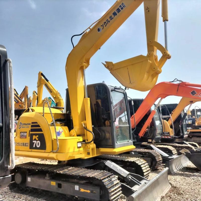 Excavateur mini-crawler de 7 tonnes utilisé