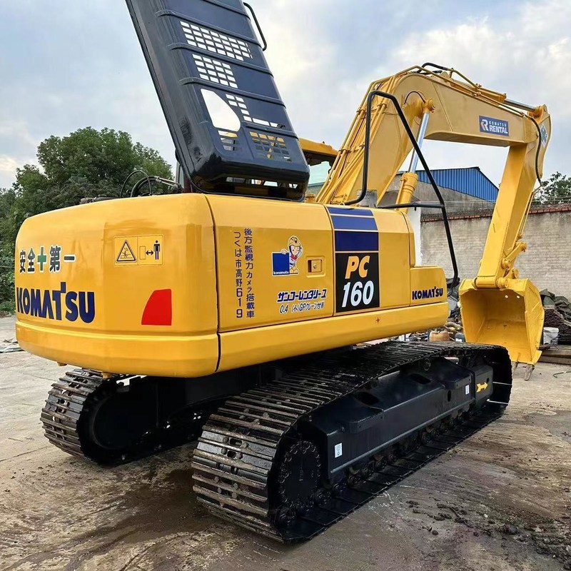 Excavateur Komatsu PC160 d'occasion 16 tonnes Petit type creuseur creuseur 82.4kw