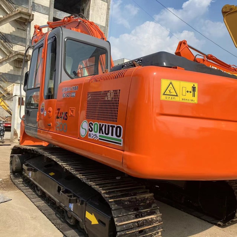 Excavateur d'occasion Original Hitachi ZX200-7 Hydraulique de seconde main 20 tonnes Excavateur à rampe 109.7kw