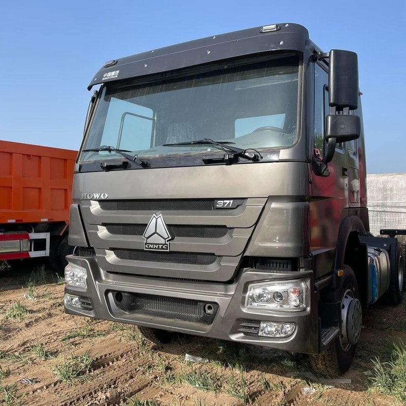 Diesel à grande vitesse utilisé diesel manuel du camion 6x4 Sinotruk Howo 371hp 375hp de tracteur