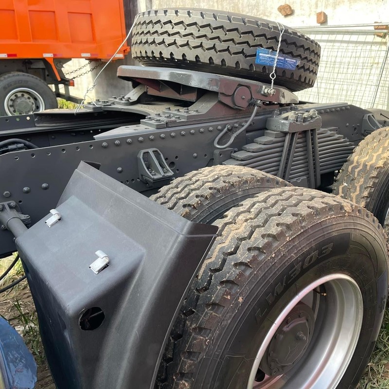 Diesel à grande vitesse utilisé diesel manuel du camion 6x4 Sinotruk Howo 371hp 375hp de tracteur