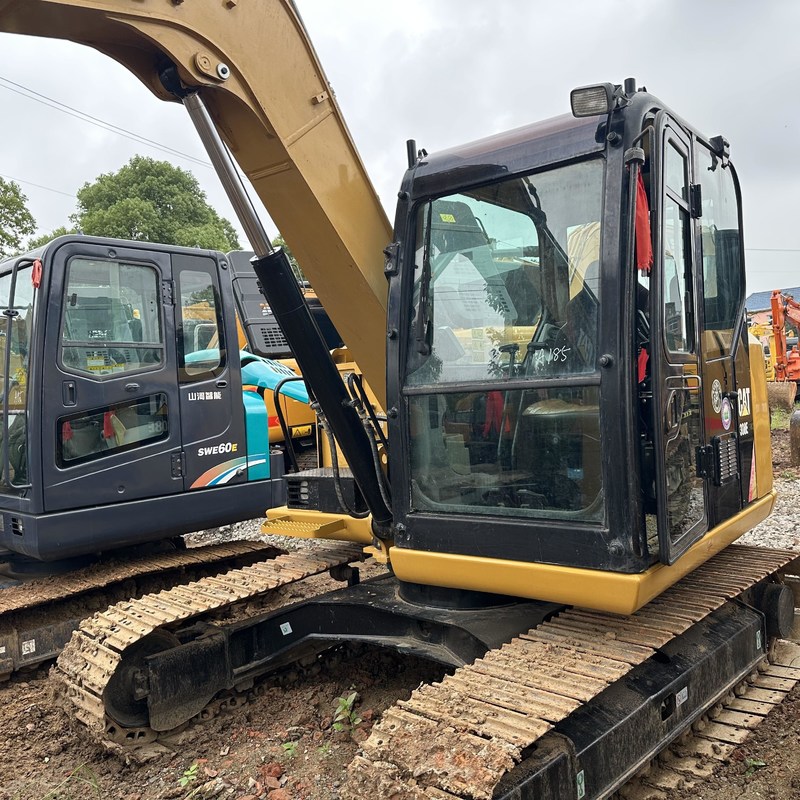 Excavateur d'occasion CAT 308E d'occasion 6 tonnes Mini Crawler Japon 49,7kw avec un seau de 0,31m3