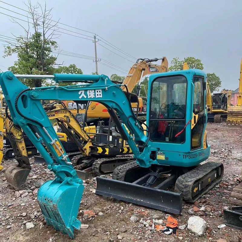 Excavateur mini à rampe de 3,5 tonnes d'occasion 21 kW