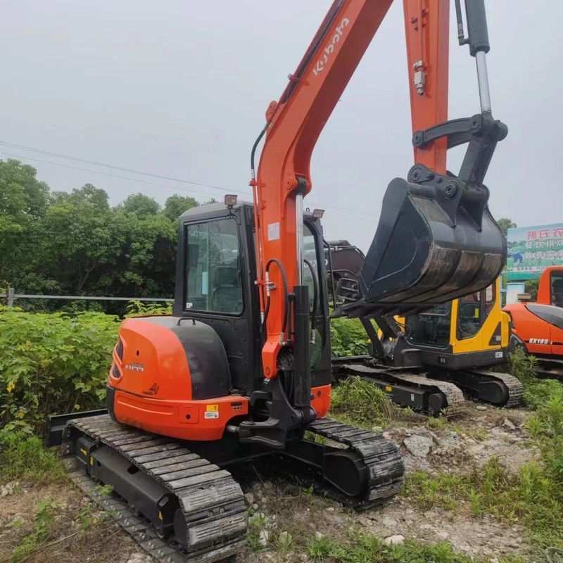 Excavateur mini-crawler de 5,5 tonnes d'occasion