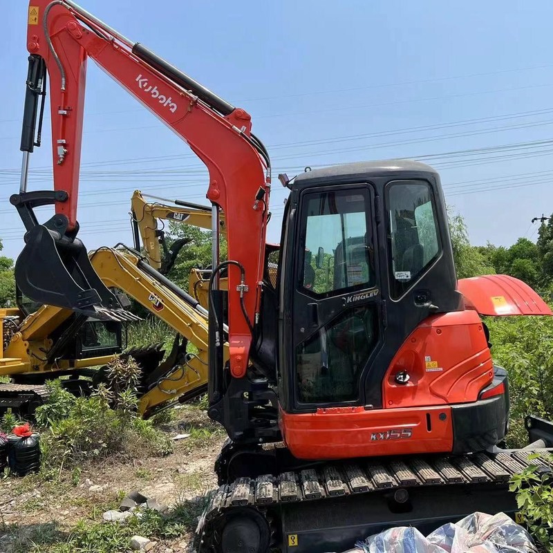 Utilisé Kubota Digger KX155 d'occasion 5,5 tonnes Petit type Mini Excavateur à rampe 29,4kw