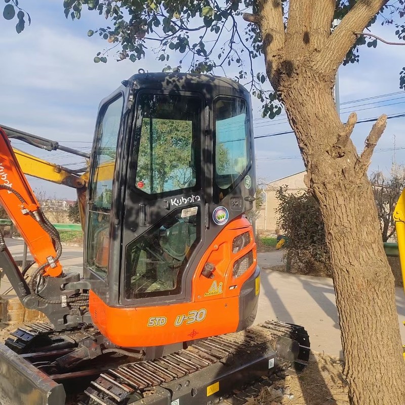 Excavateur mini-excavateur de 3 tonnes d'occasion avec un seau de 0,08 m3