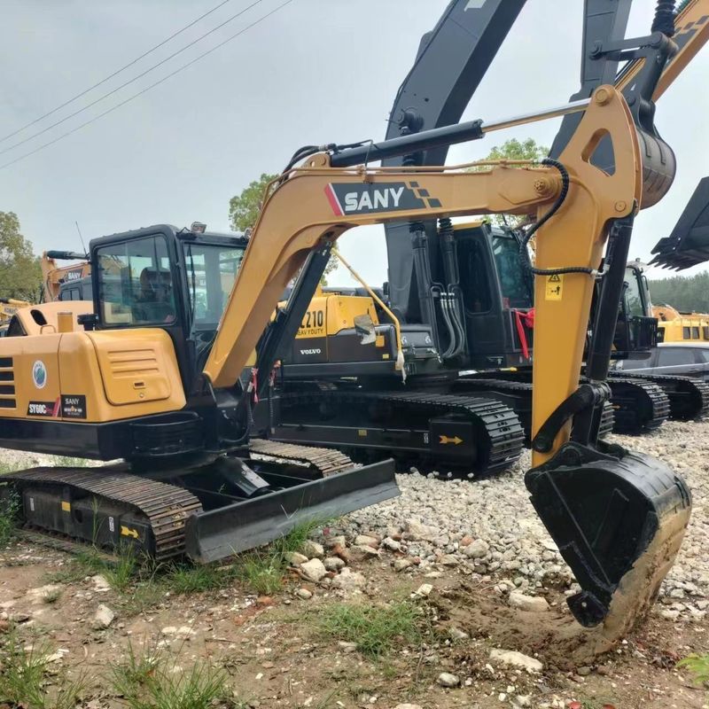 Excavateur à rouleaux miniature de type petit de 6 tonnes utilisé SANY Digger SY60