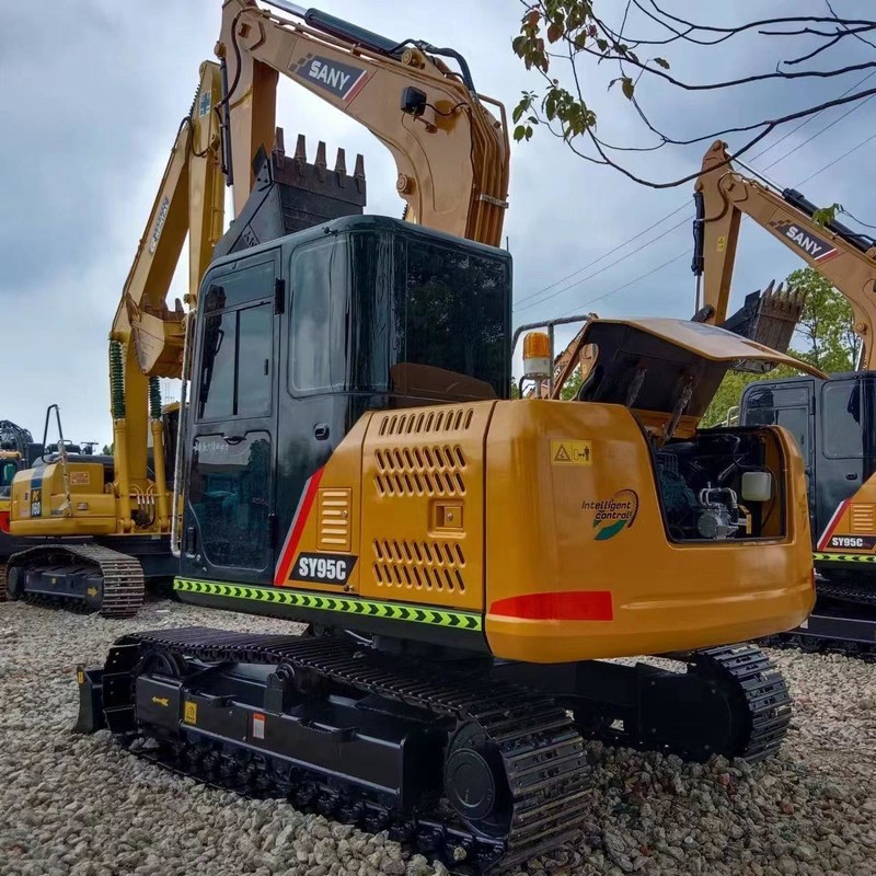Utilisé SANY Digger SY95C d'occasion 9,5 tonnes Petit type Mini Excavateur à rampe manuel