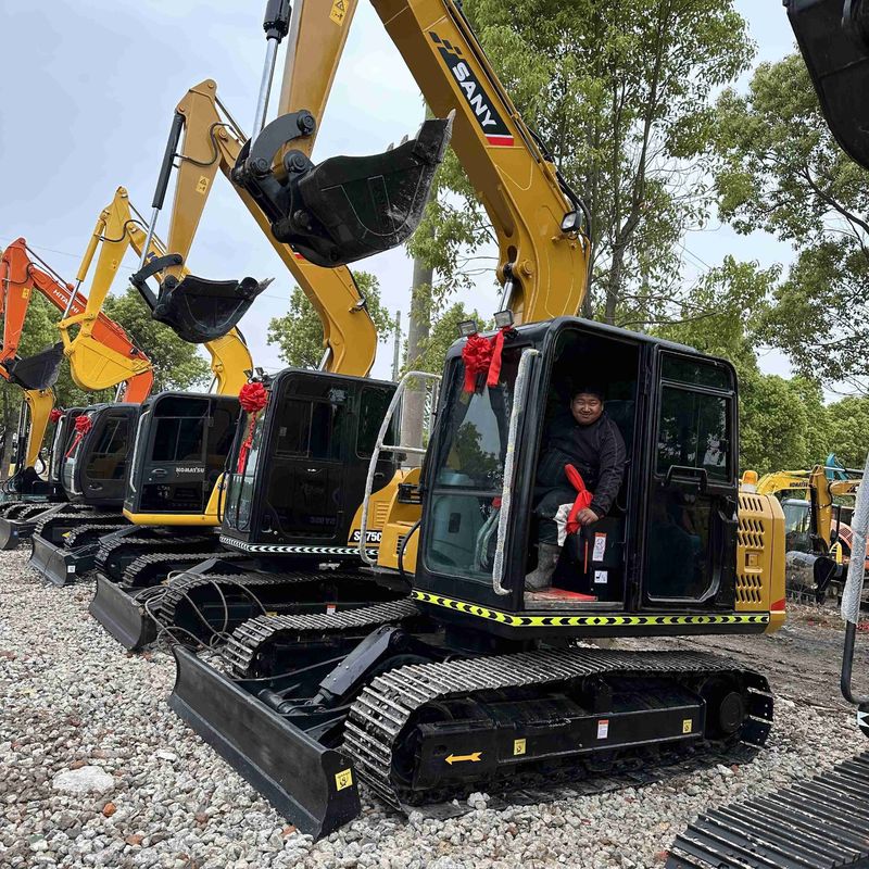 Excavateur à rouleaux miniature de 9,5 tonnes d'occasion