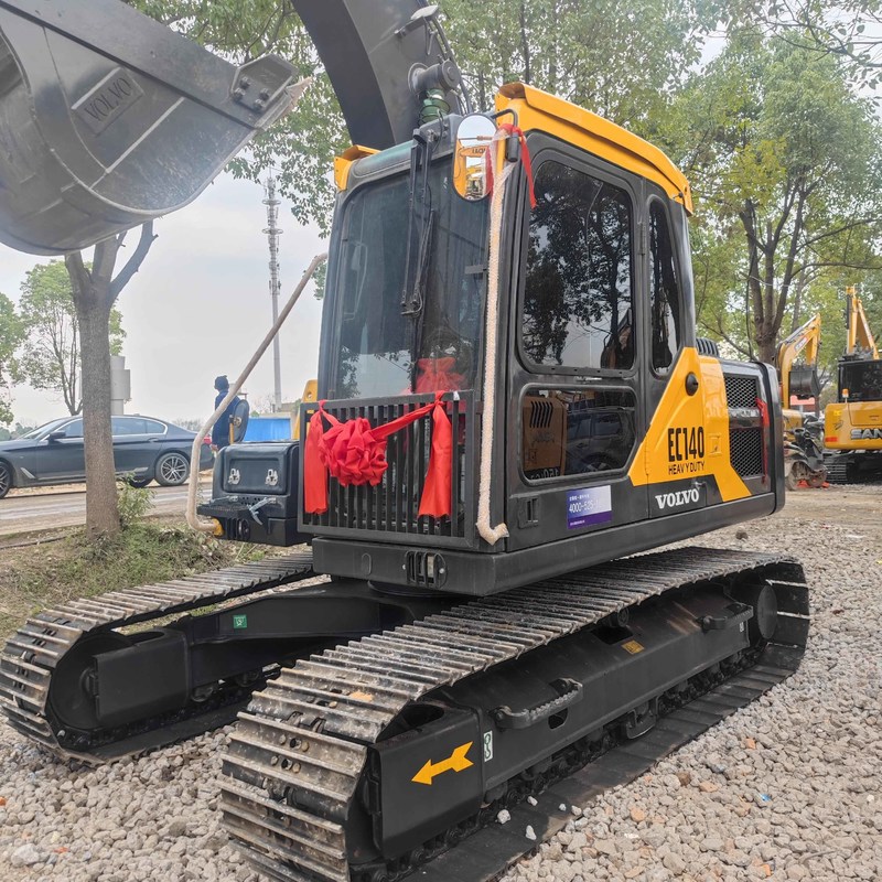 SANY Digger SY135C d'occasion Utilisé 13.5 sur le manuel de la mini-excavatrice de type petit