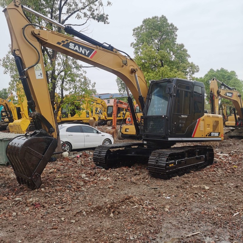 Utilisé SANY Digger SY155C de seconde main 15.5 sur une petite excavatrice de type rampant avec un seau de 0,55m3