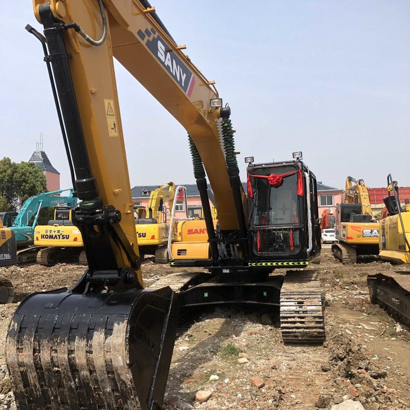 Utilisé SANY Digger SY215C de seconde main 21.5 sur une excavatrice de type moyen