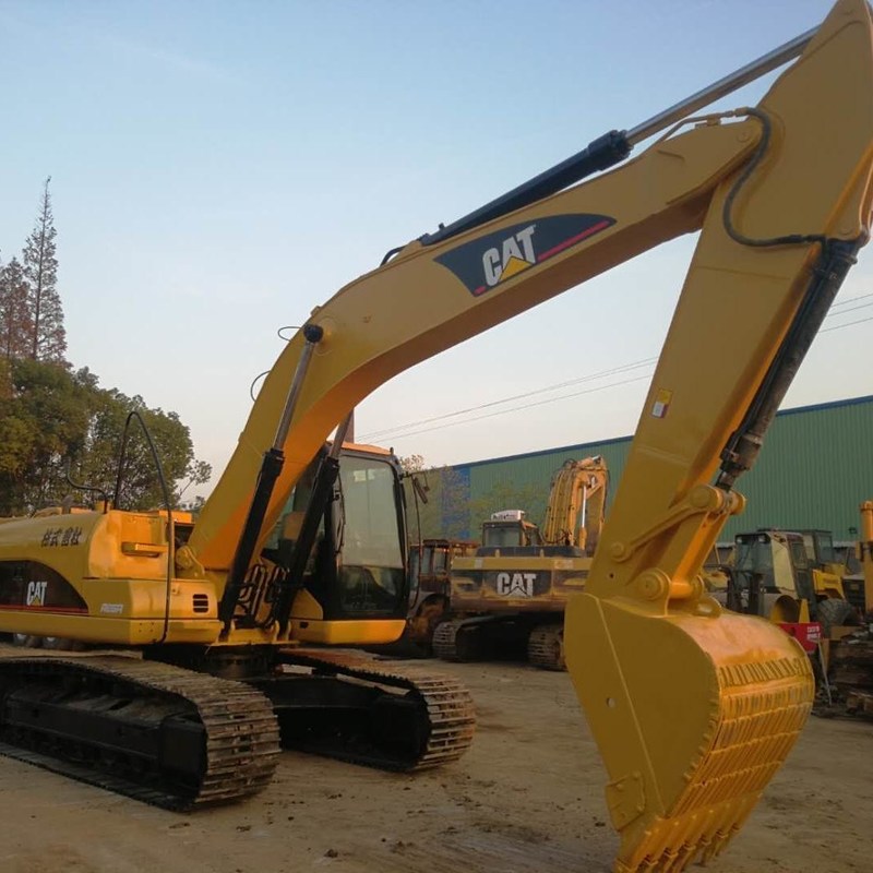 Excavatrice Cat d'occasion CAT 320C, pelle sur chenilles d'occasion de 20 tonnes avec godet de 0,8 m3