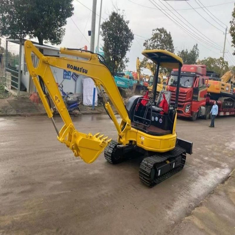 Excavateur Komatsu PC35 d'occasion de 3,5 tonnes