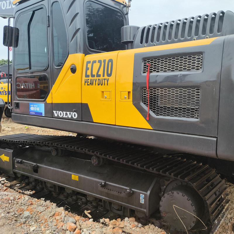 VOL EC210 de seconde main de l'excavatrice 20 tonnes 123kw avec un seau de 1,2m3