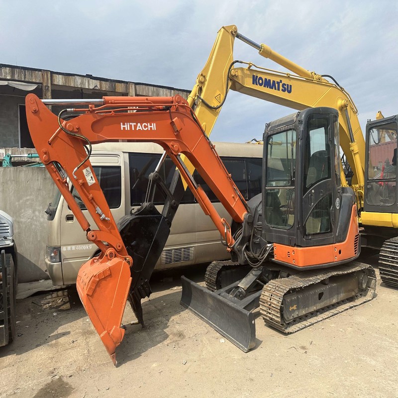 Seau hydraulique de Hitachi ZX65 6.5ton 40.5kw 0.27m3 d'occasion de mini excavatrices reprises de possession