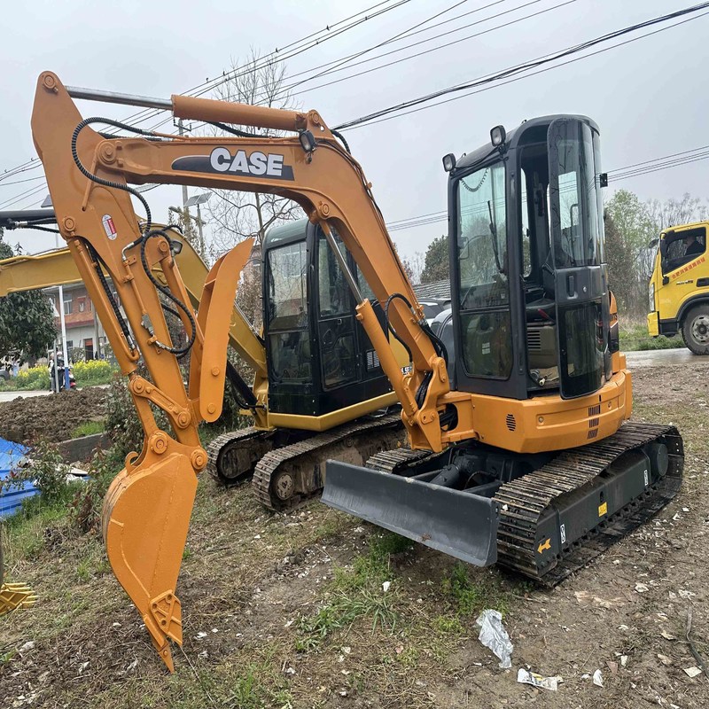 Mini CASE CX55B Excavateur d'occasion hydraulique 5 tonnes 12000 livres 30,2kw 53L réservoir de carburant