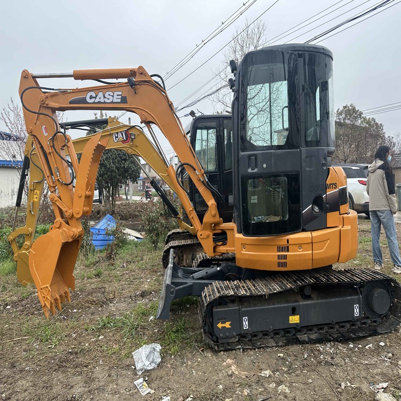 Mini CASE CX55B Excavateur d'occasion hydraulique 5 tonnes 12000 livres 30,2kw 53L réservoir de carburant