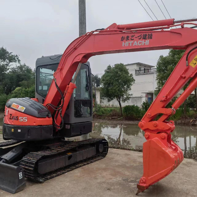 5 tonnes Mini diesel Excavateur d'occasion Hitachi ZX55 Pré-Propriété Crawler 38.23HP manuel