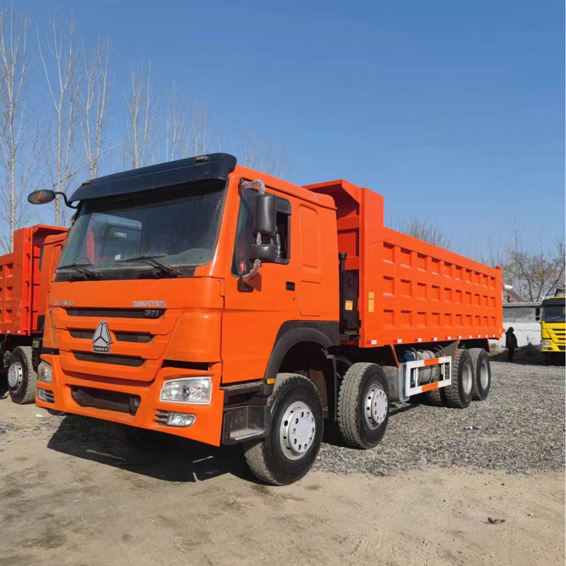 40T 8x4 camion de décharge d'occasion 12 pneus Sinotruk Howo 371 375 chevaux