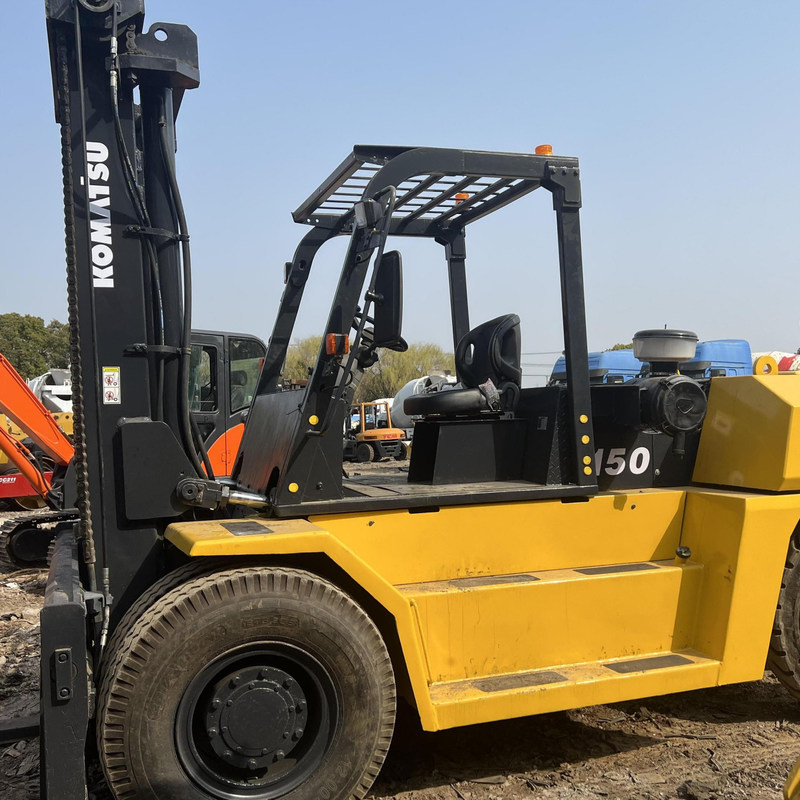 Tracteur à courant alternatif, chariot élévateur Komatsu FD150 15 tonnes 122 kW Hauteur maximale de levage 3 m