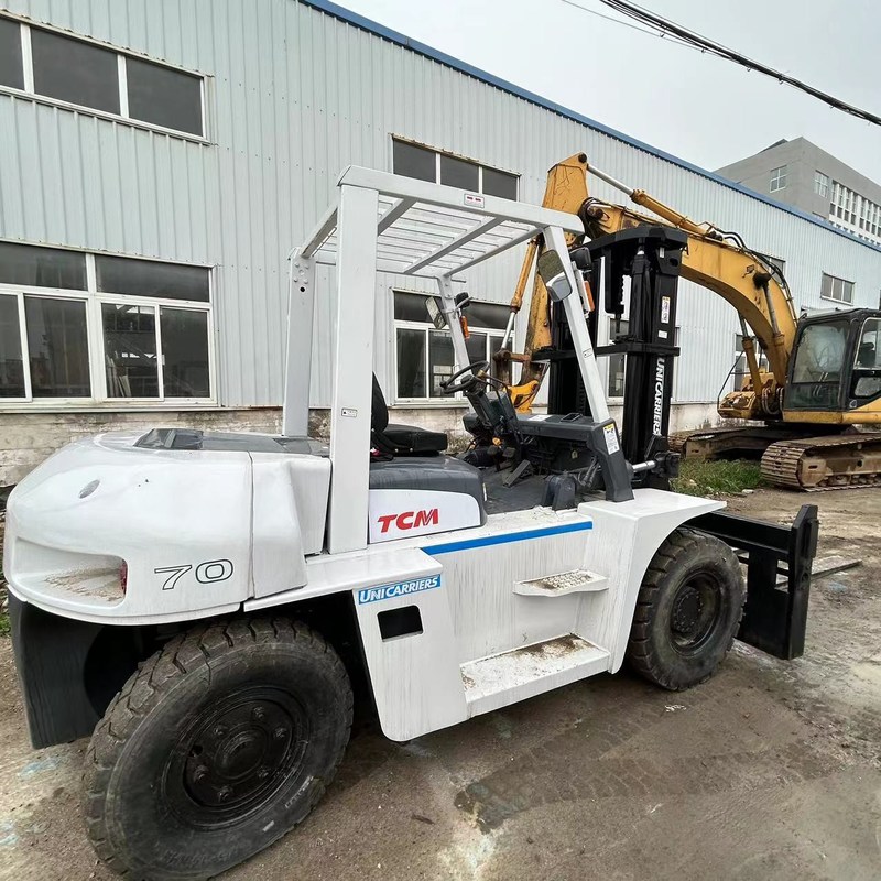 Robuste FD70 TCM 7 tonnes chariot élévateur électrique d'occasion hauteur de levage 3m