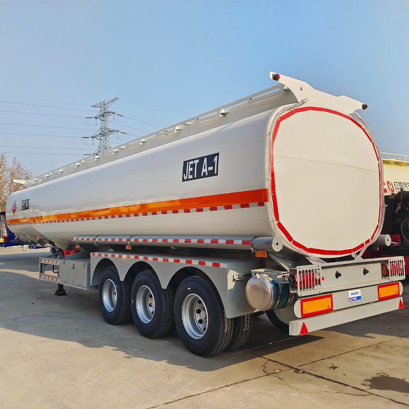3 axes semi-remorque ancien camion-citerne pour le transport de pétrole et de carburant 10000L