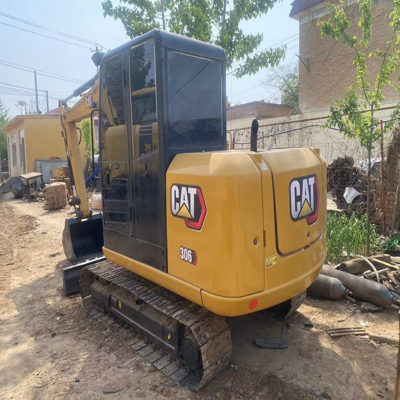 Pelle d'occasion sur chenilles CAT 306E de 6 tonnes, 34,7 kW avec godet de 0,25 m3