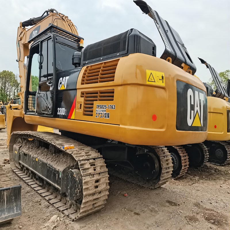 Grande pelle utilisée CAT 330D2 pelle sur chenilles de 30 tonnes 156kw avec godet de 1,54 m3