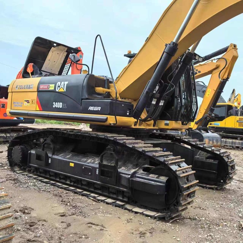 Grande pelle utilisée CAT 340D2 pelle sur chenilles de 40 tonnes 208kw avec seau de 1,9 m3