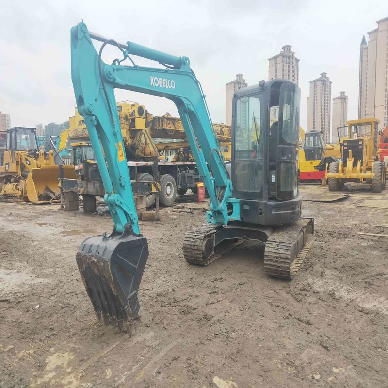 Excavateur mini Kobelco Digger SK55 d'occasion pour les travaux à petite échelle