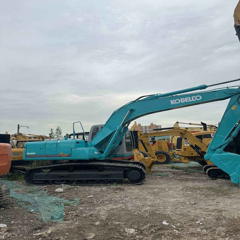 Excavateur à rouleaux de type moyen de 20 tonnes d'occasion