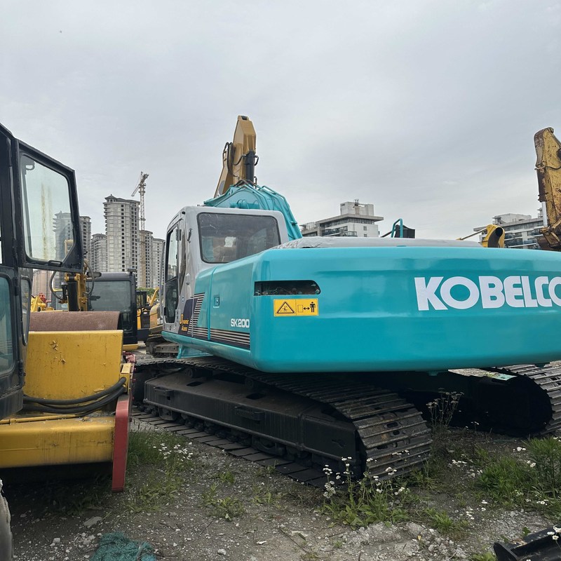 Excavateur à rouleaux de type moyen de 20 tonnes d'occasion