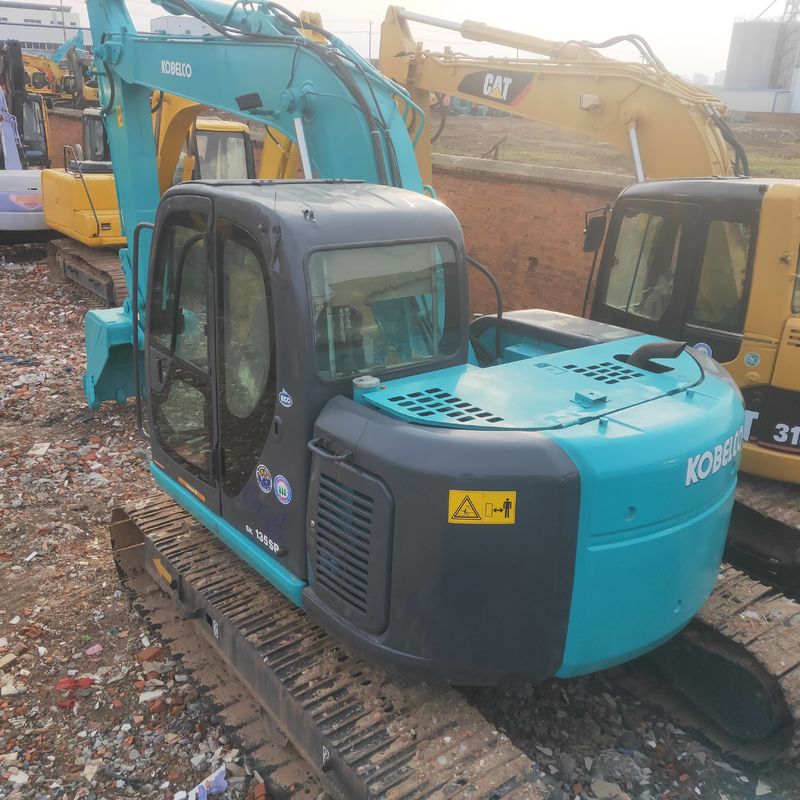 Excavateur à rouleaux de type moyen de 13,5 tonnes
