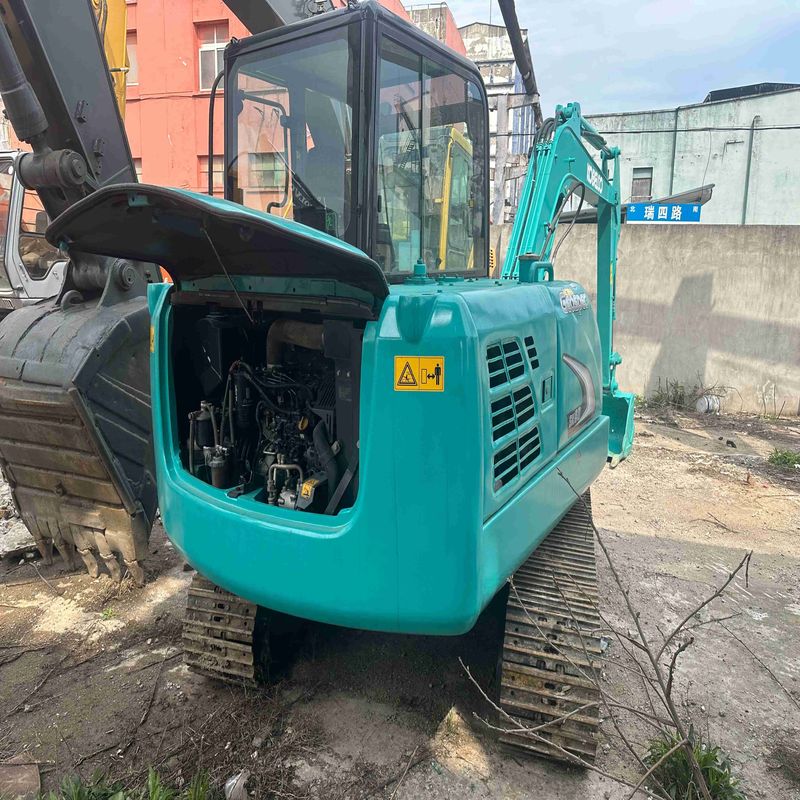 Excavateur mini-crawler de 6 tonnes utilisé