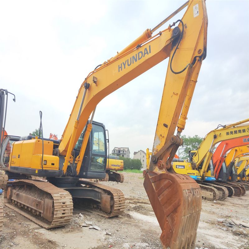 Excavatrice Hyundai R225LC-7 d'occasion de 22 tonnes