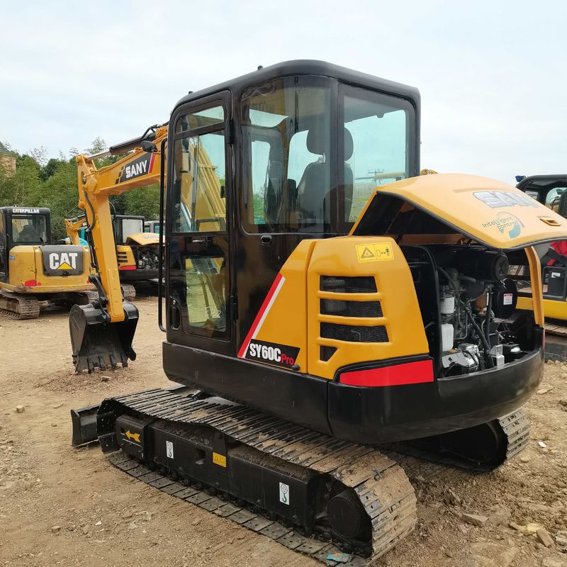 Excavateur à rouleaux miniature de type petit de 6 tonnes utilisé SANY Digger SY60