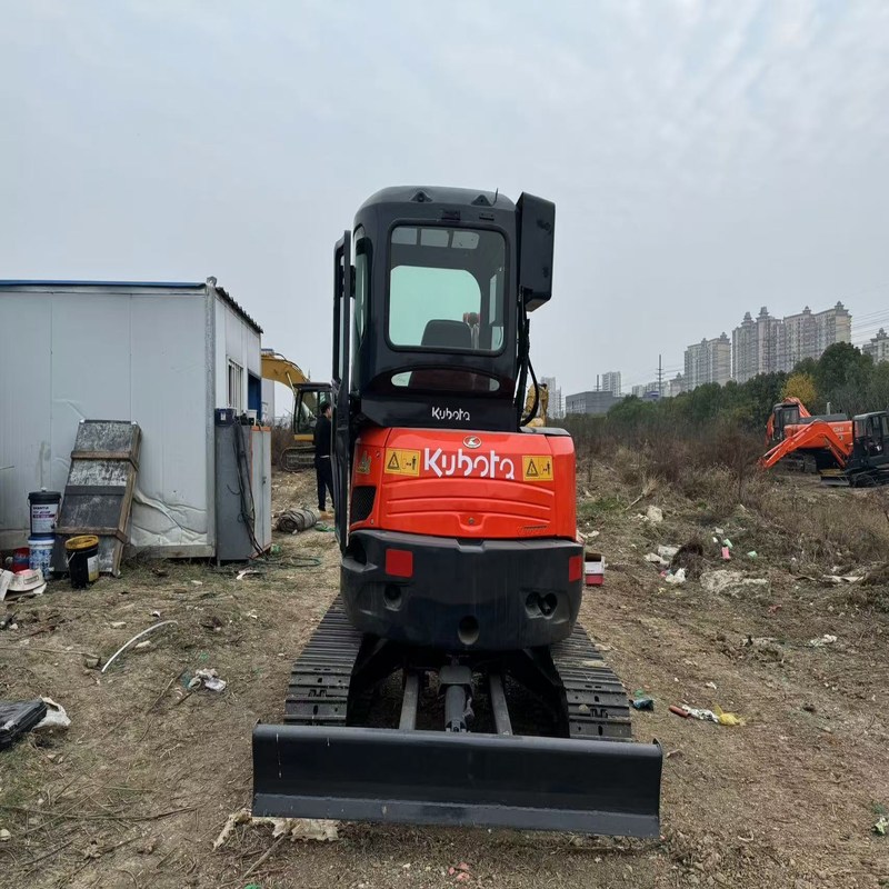 Excavateur mini-crawler de 3,5 tonnes utilisé 18.5kw