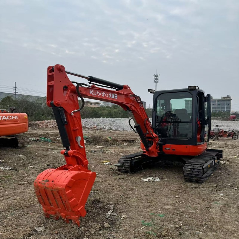 Excavateur mini-crawler de 3,5 tonnes utilisé 18.5kw