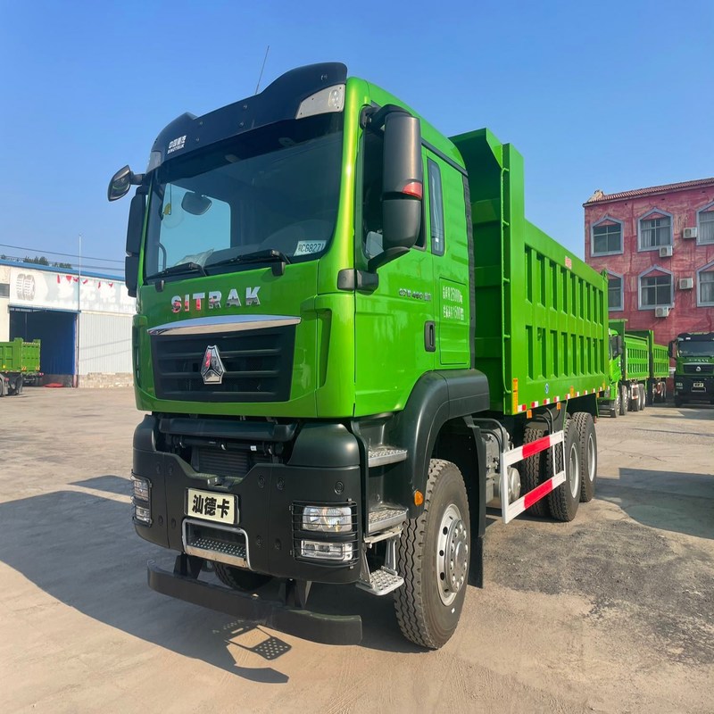 Camion à ordures d'occasion Howo G7 Sinotruk Howo 6x4 Tipper 10 roues diesel manuel