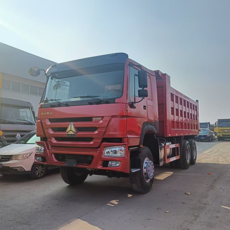 6x4 Diesel camion de décharge d'occasion à bascule nouvelle marque Howo 336hp diesel manuel