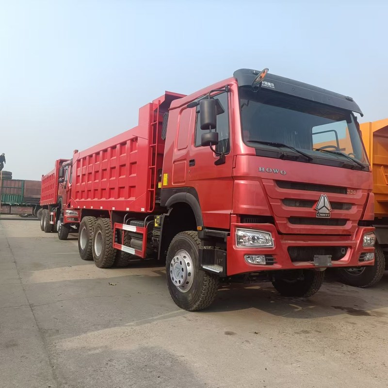 6x4 Diesel camion de décharge d'occasion à bascule nouvelle marque Howo 336hp diesel manuel